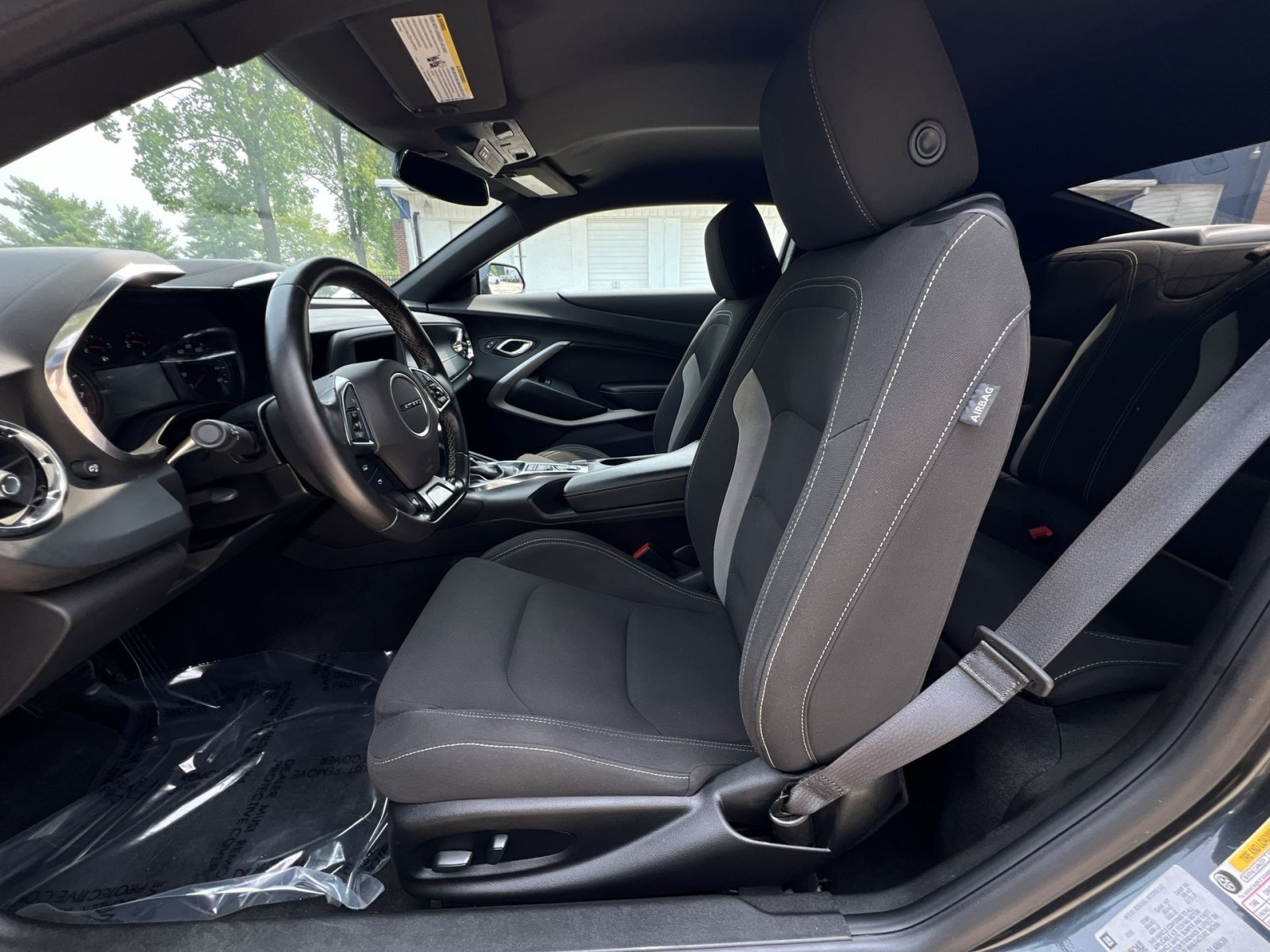 Used 2020 Chevrolet Camaro LS RWD image 18