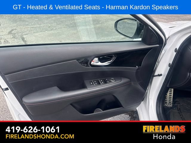 Used 2022 Kia Forte GT w/ GT2 Package FWD image 11
