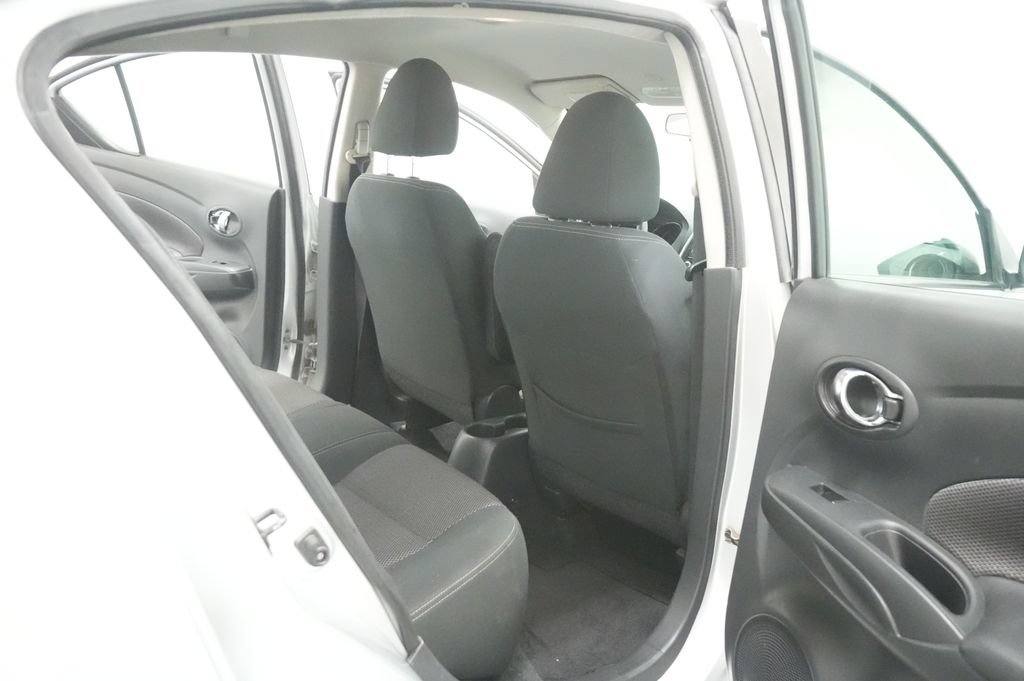 Used 2017 Nissan Versa SV FWD image 20
