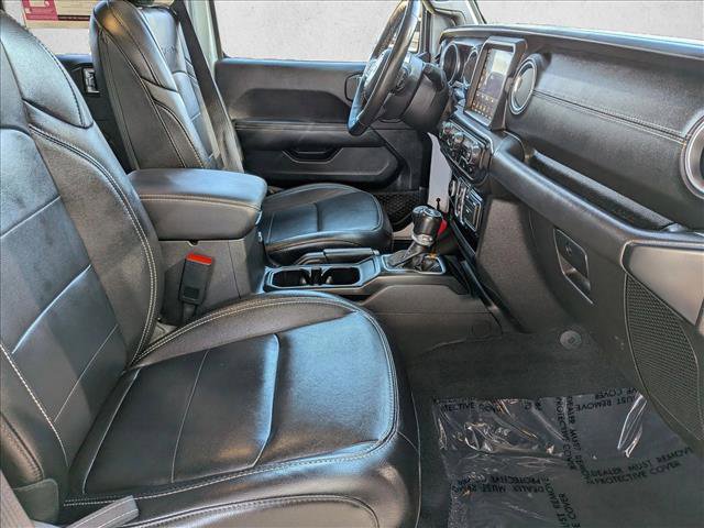 Used 2023 Jeep Wrangler Sahara w/ Cold Weather Group AWD/4WD image 22