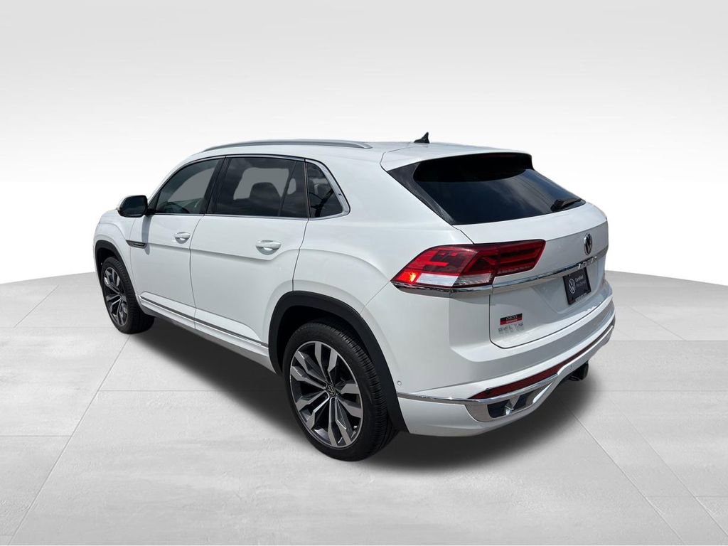 Certified 2022 Volkswagen Atlas Cross Sport SEL Premium R-Line AWD/4WD image 5