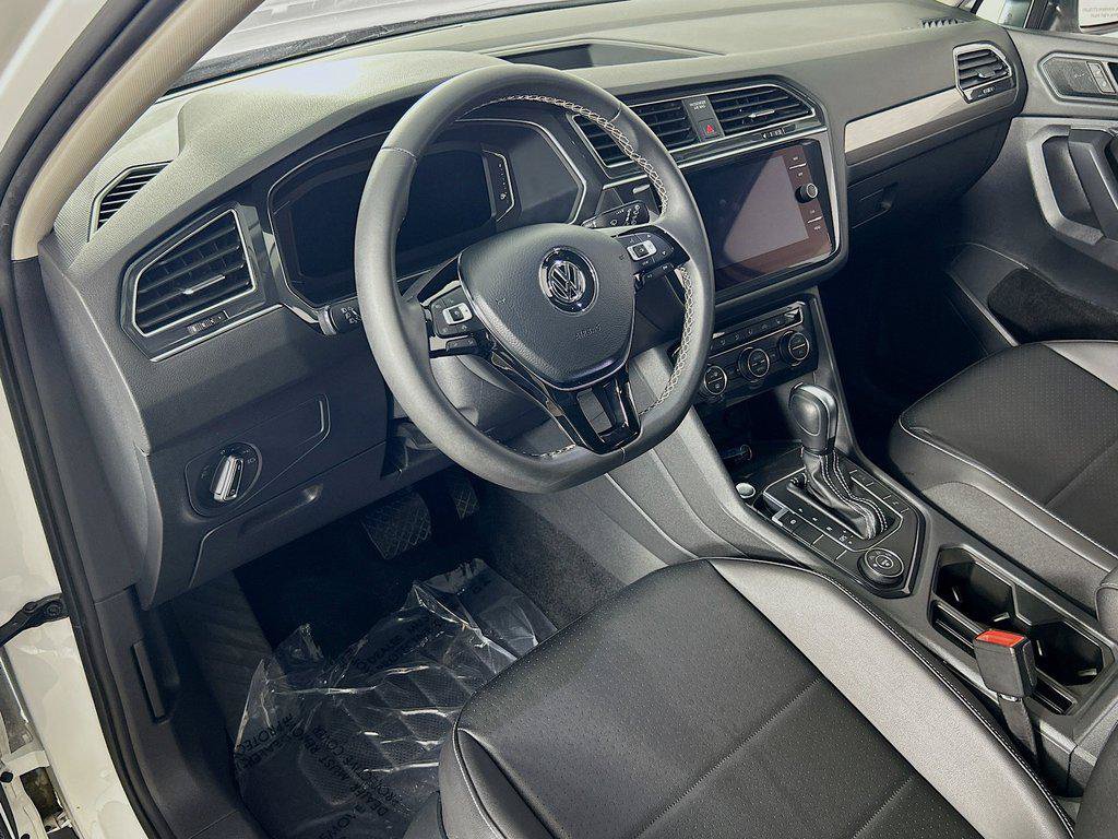 Certified 2021 Volkswagen Tiguan SEL AWD/4WD image 9