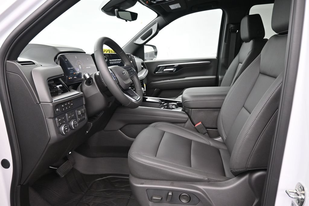 New 2026 Chevrolet Suburban Z71 w/ Z71 Off-Road Package AWD/4WD image 12