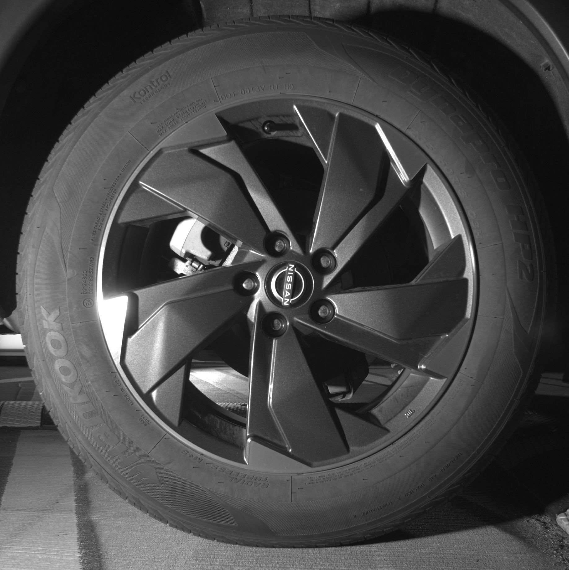 Used 2025 Nissan Rogue SV image 15