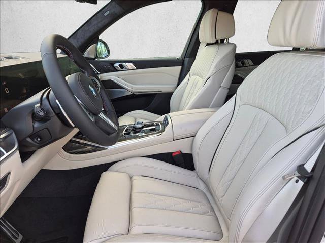 Used 2027 BMW X7 M60i AWD/4WD image 4