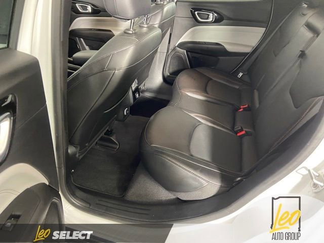 Used 2023 Jeep Compass Limited AWD/4WD image 17