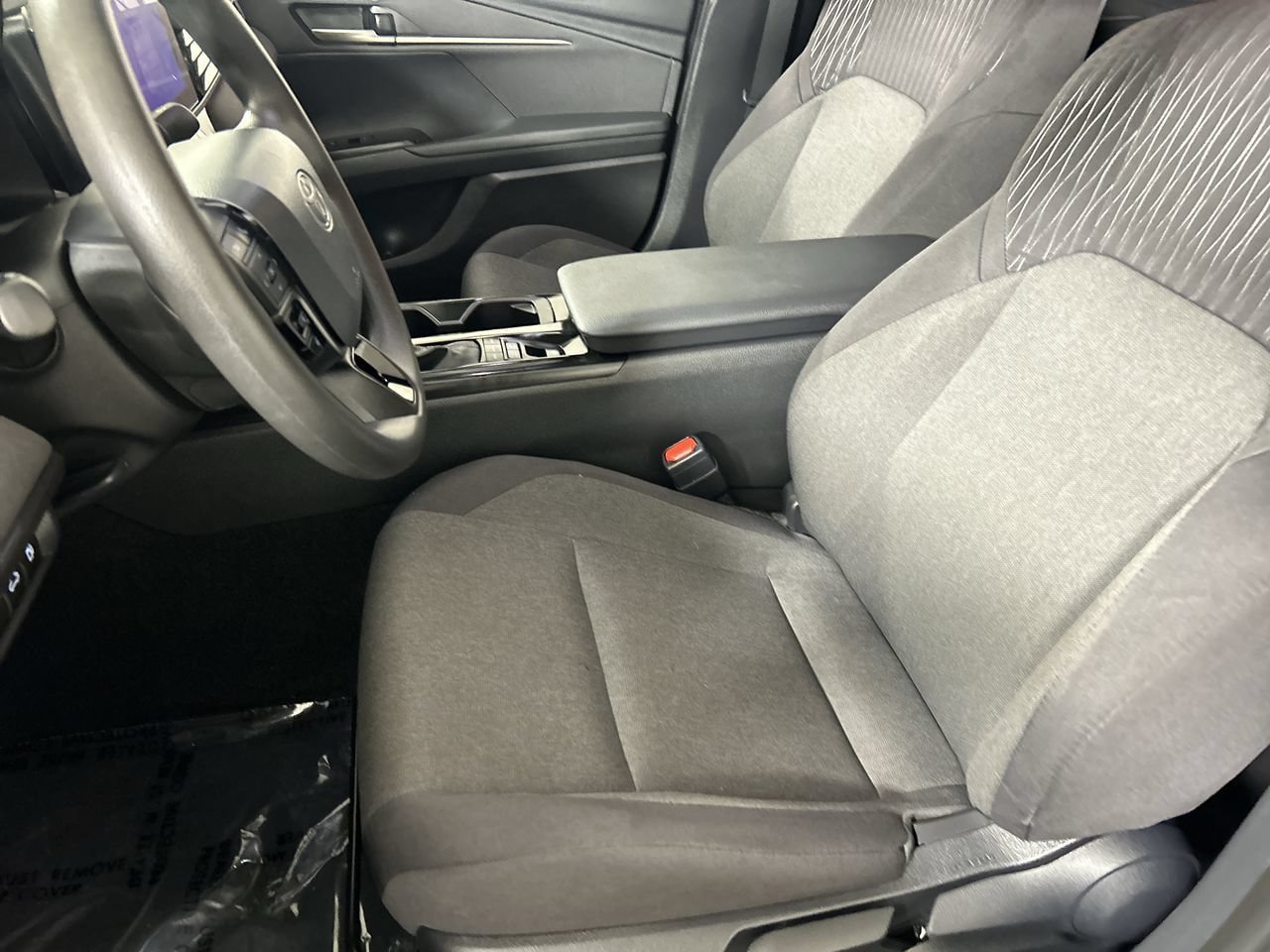 Used 2025 Toyota Camry LE FWD image 21