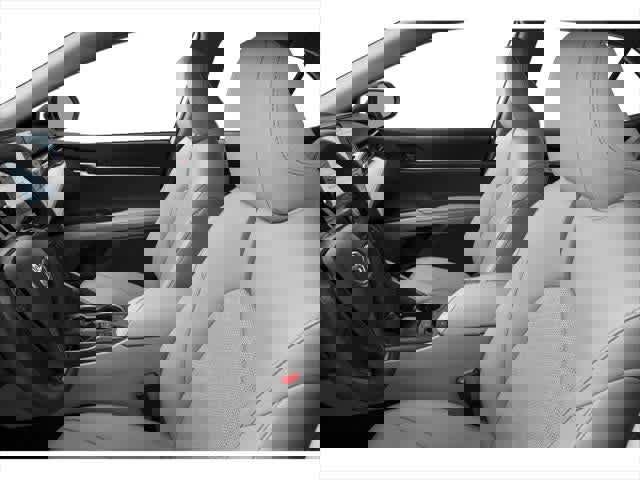 Used 2023 Toyota Camry XSE image 6