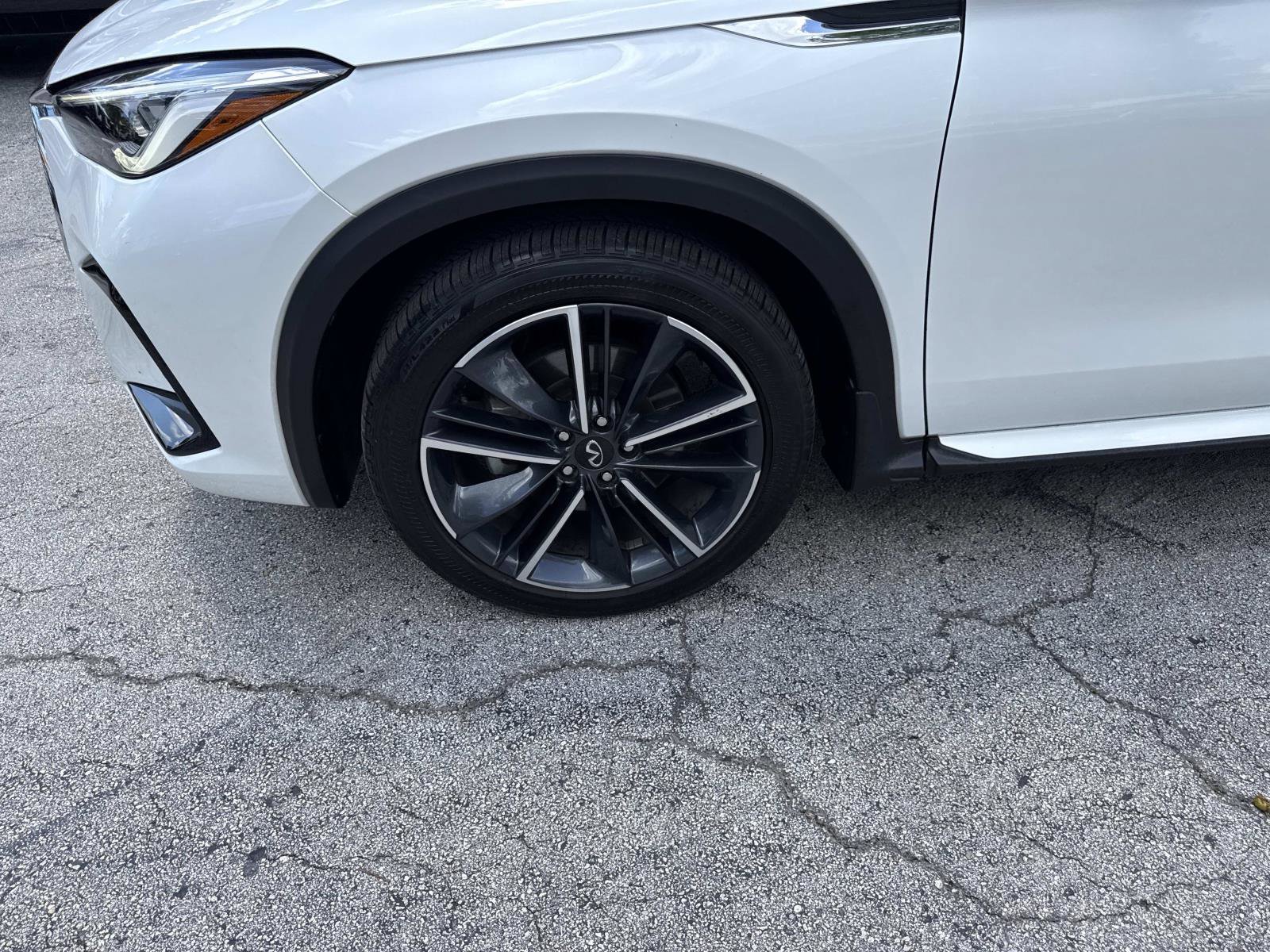 Used 2024 INFINITI QX55 Essential AWD/4WD image 10