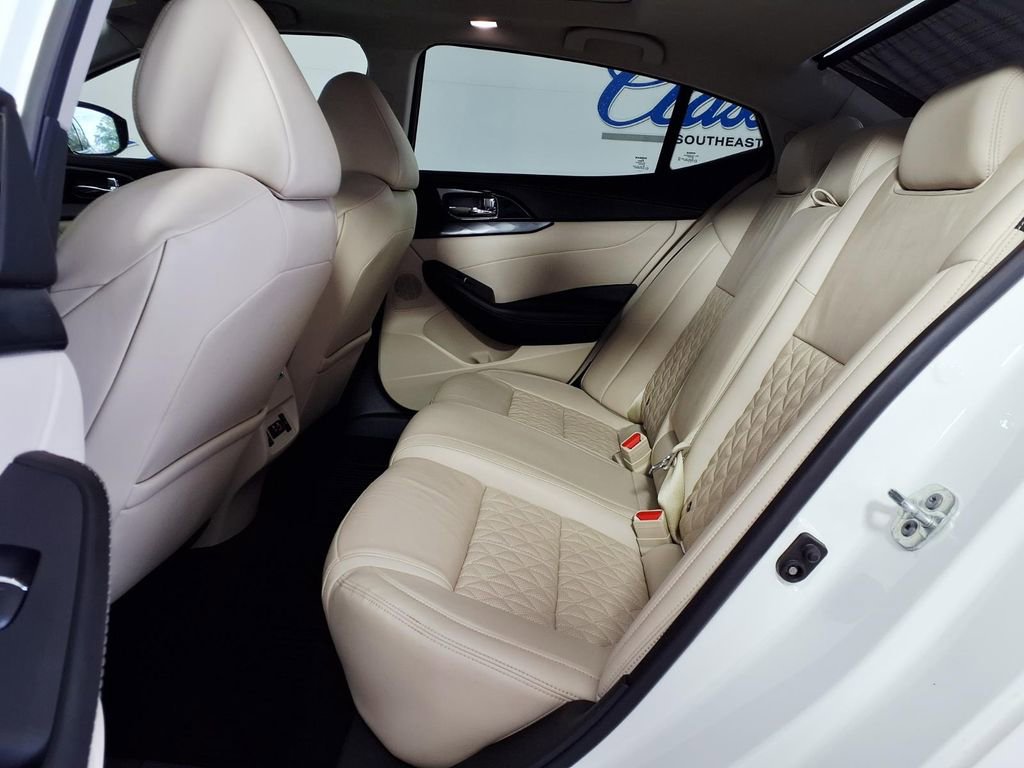 Used 2022 Nissan Maxima Platinum w/ Sport Mat Group image 8