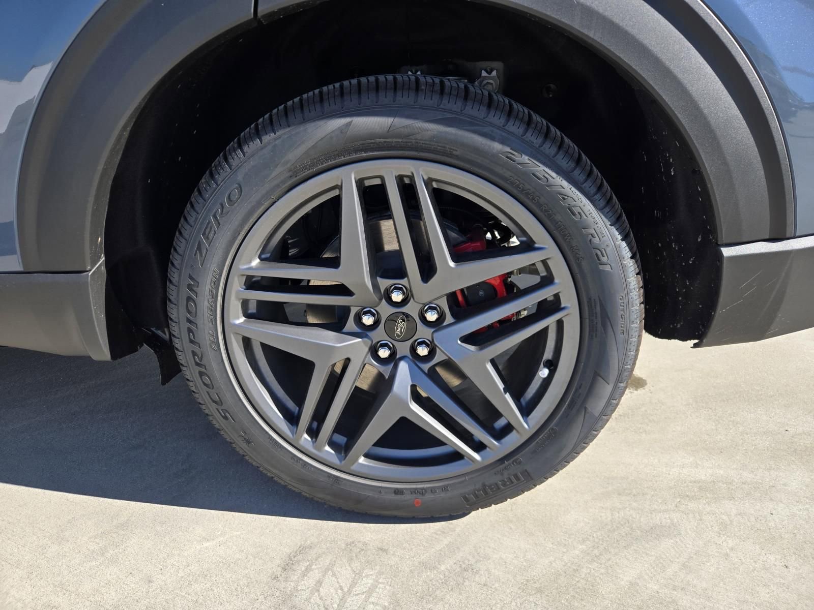 New 2026 Ford Explorer ST w/ Sun And Sound Package image 33