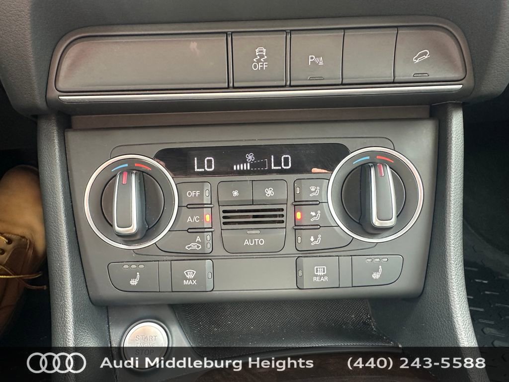 Used 2016 Audi Q3 2.0T Premium Plus w/ Technology Package AWD/4WD image 23