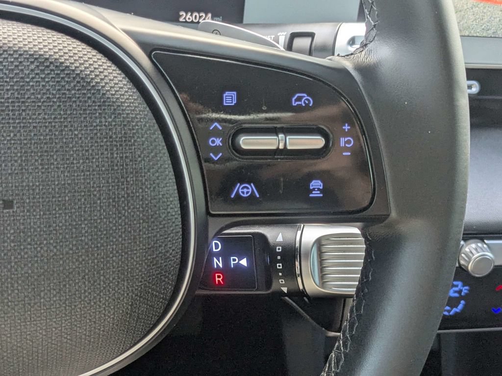 Used 2024 Hyundai Ioniq 5 SE RWD image 32