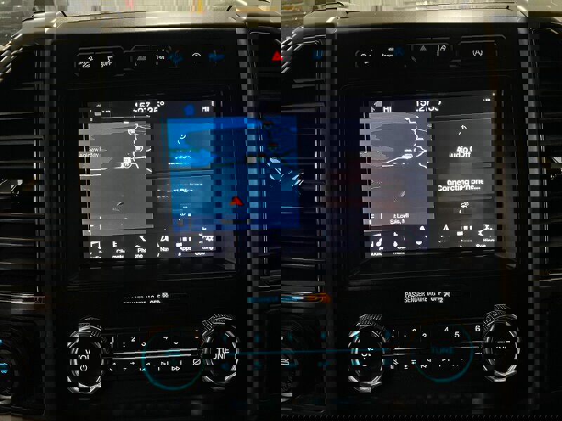 Used 2019 Ford Expedition Max XLT w/ Equipment Group 202A image 13