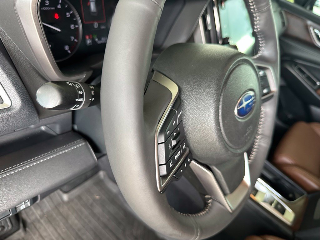 Used 2024 Subaru Ascent Touring w/ Popular Package #2 AWD/4WD image 21