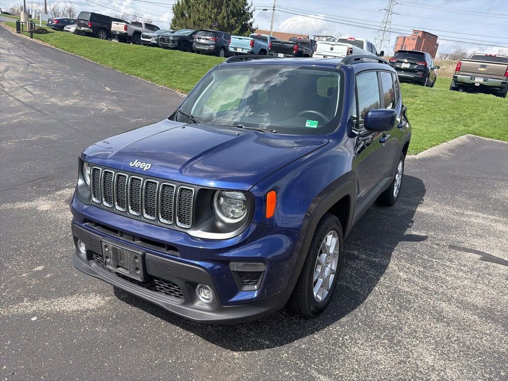 Used 2021 Jeep Renegade Latitude w/ Luxury Group I image 9