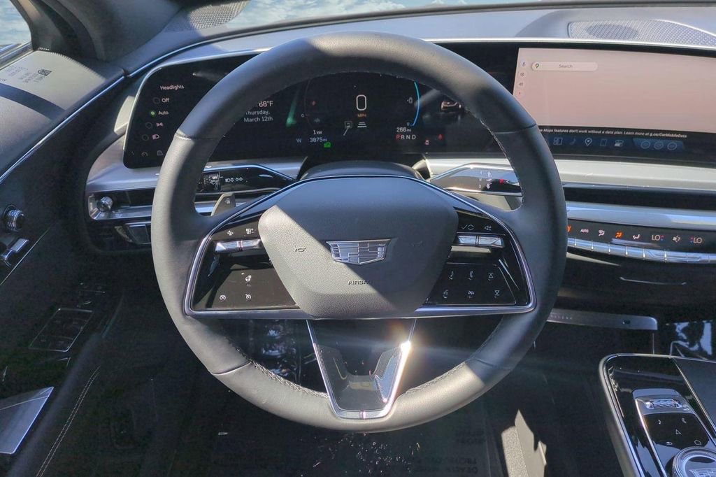 Certified 2024 Cadillac Lyriq Luxury image 27