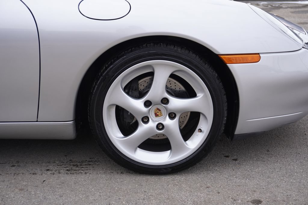 Used 2001 Porsche 911 Carrera RWD image 13