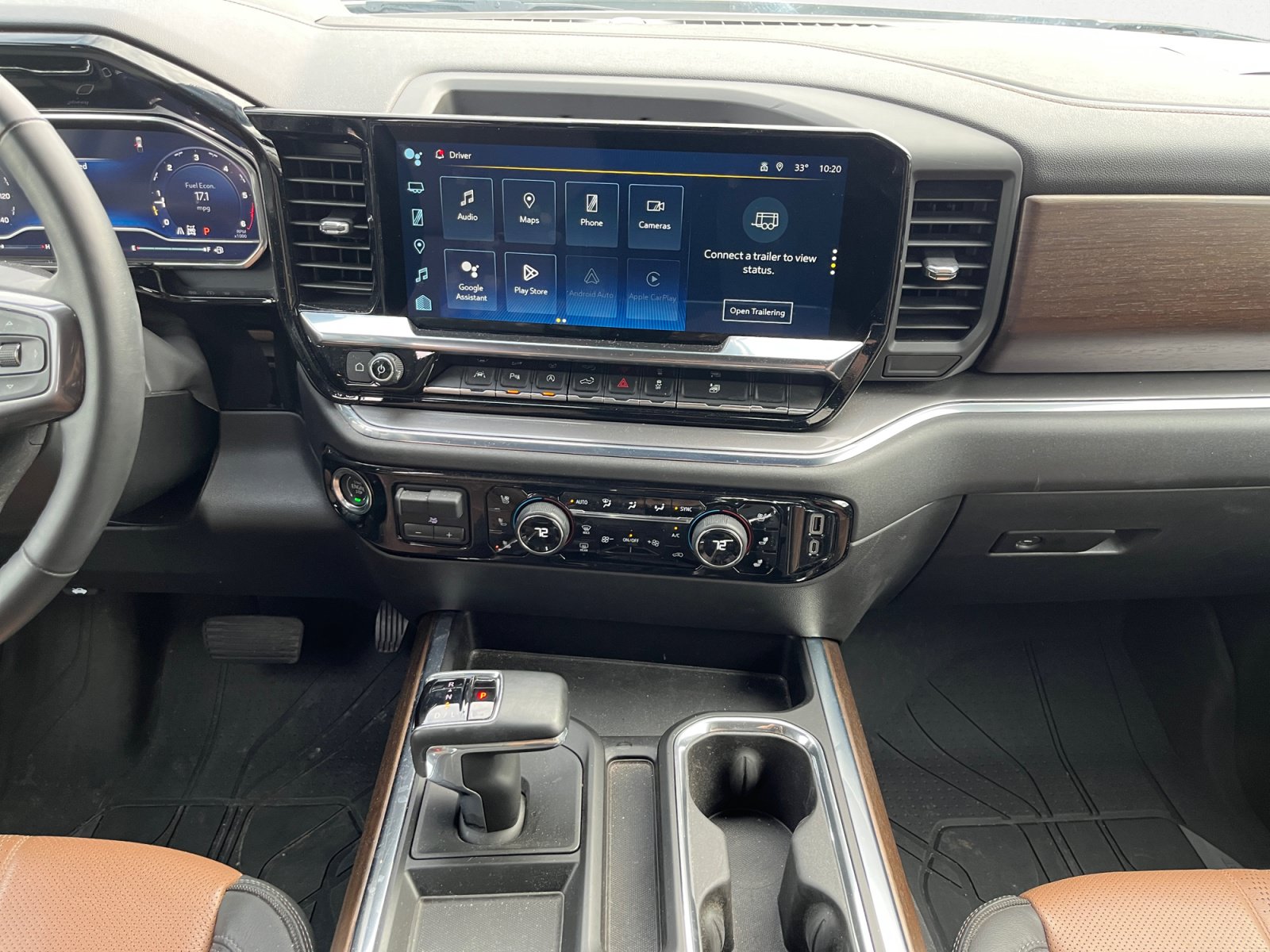 Used 2024 Chevrolet Silverado 1500 High Country w/ High Country Premium Package AWD/4WD image 13