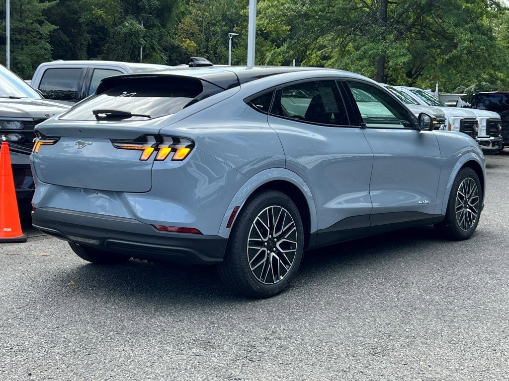 New 2025 Ford Mustang Mach-E Premium image 4