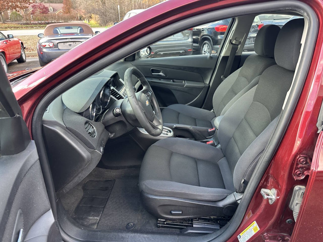 Used 2015 Chevrolet Cruze LT w/ Sun And Sound Package FWD image 18