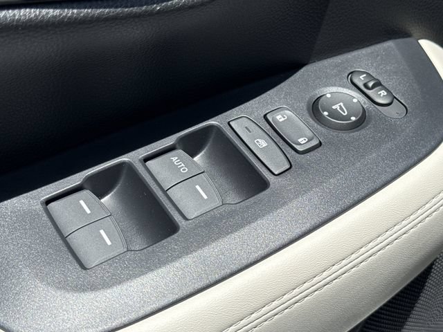New 2027 Honda HR-V LX image 24