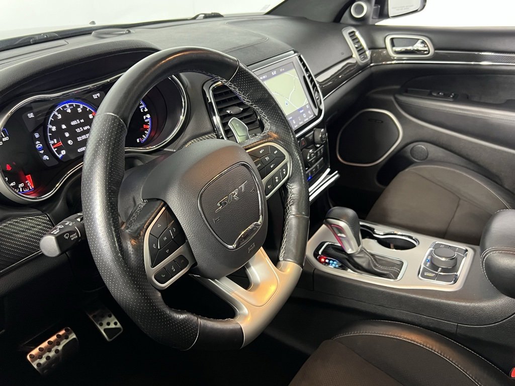 Used 2020 Jeep Grand Cherokee SRT image 23