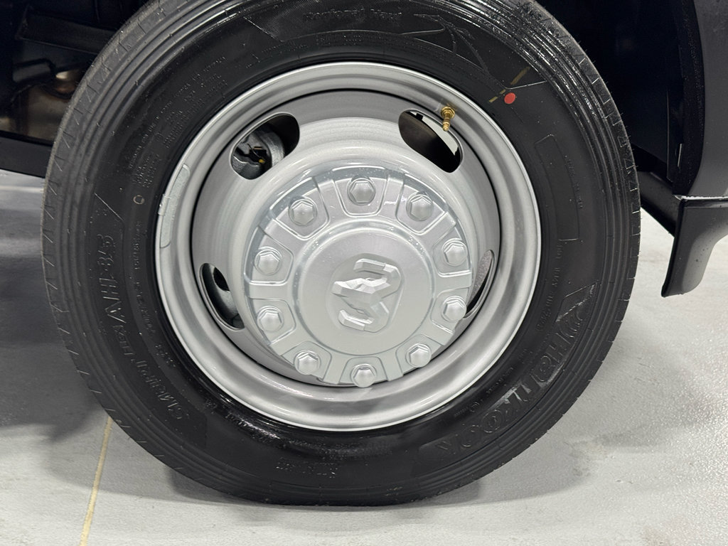 New 2025 RAM 4500 Tradesman AWD/4WD image 17