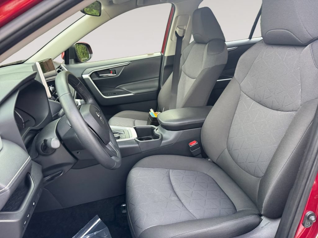 Used 2024 Toyota RAV4 XLE w/ Weather Package AWD/4WD image 9