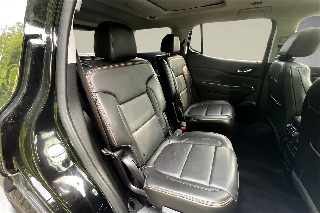 Used 2021 GMC Acadia AT4 w/ Technology Package image 24