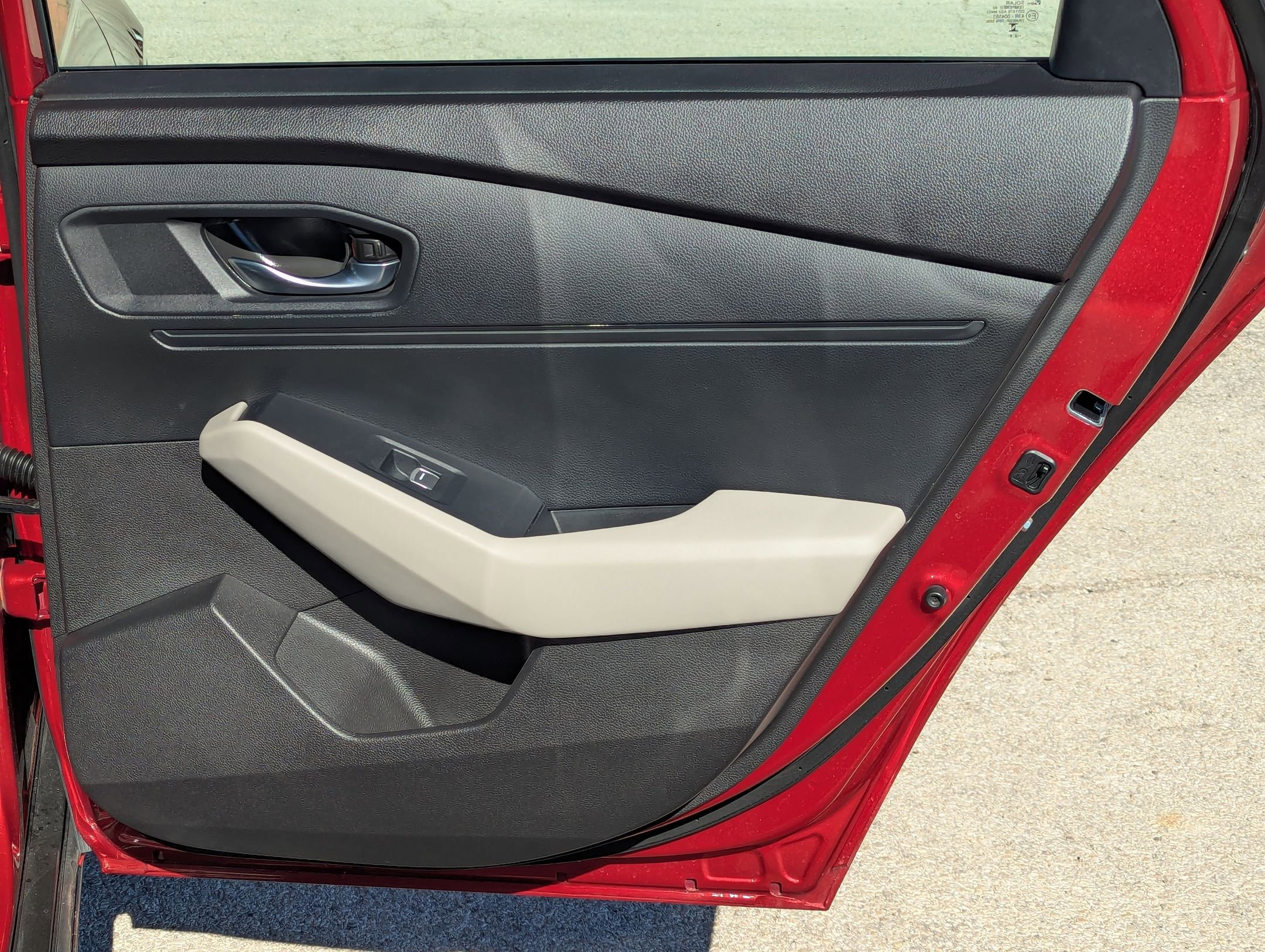 Used 2025 Honda Accord LX image 25