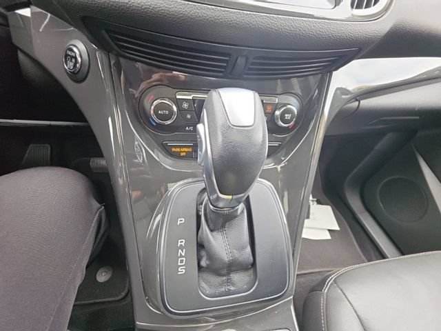 Used 2016 Ford Escape Titanium w/ Equipment Group 301A AWD/4WD image 19