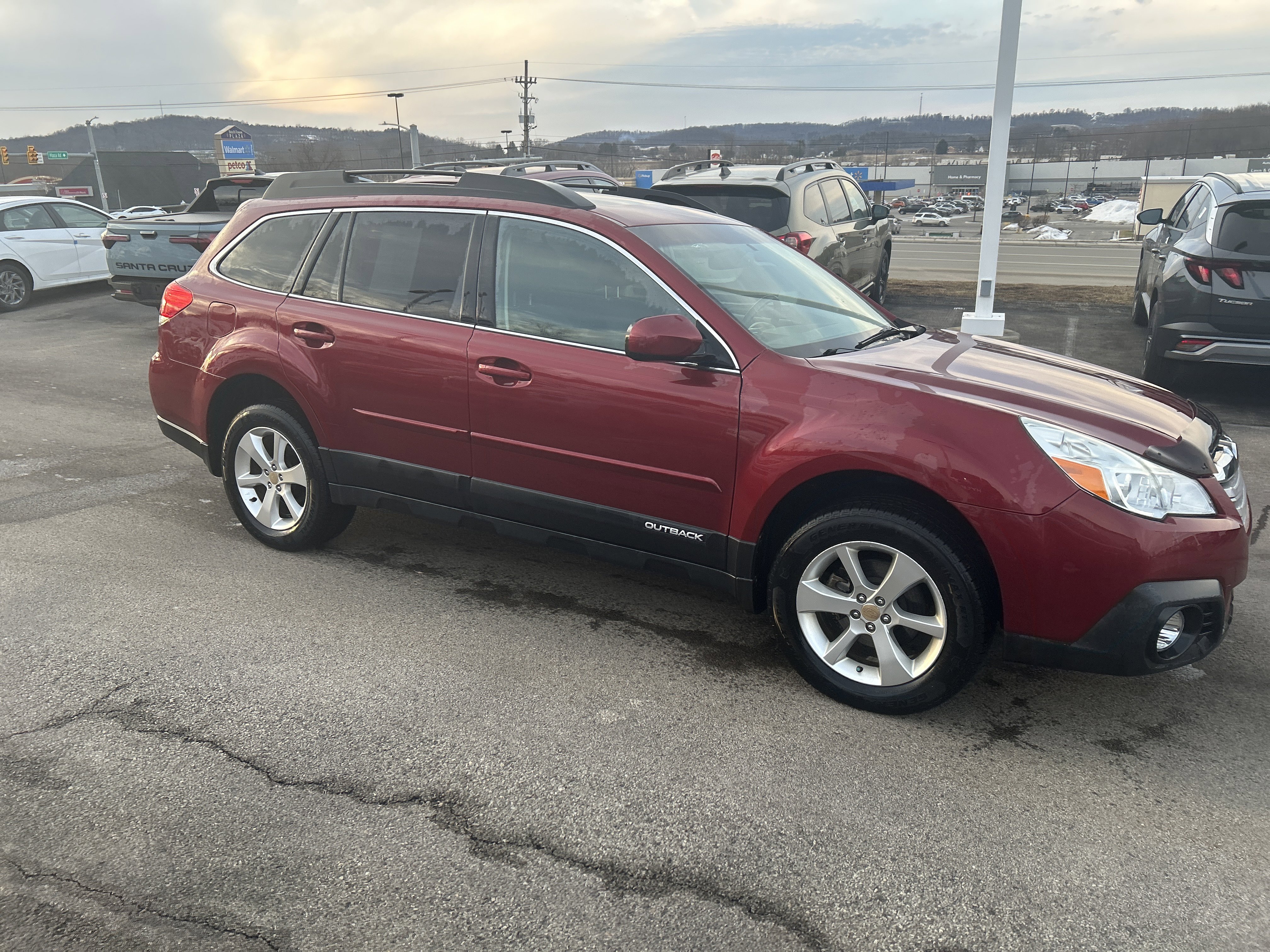Used 2013 Subaru Outback 2.5i Premium image 4