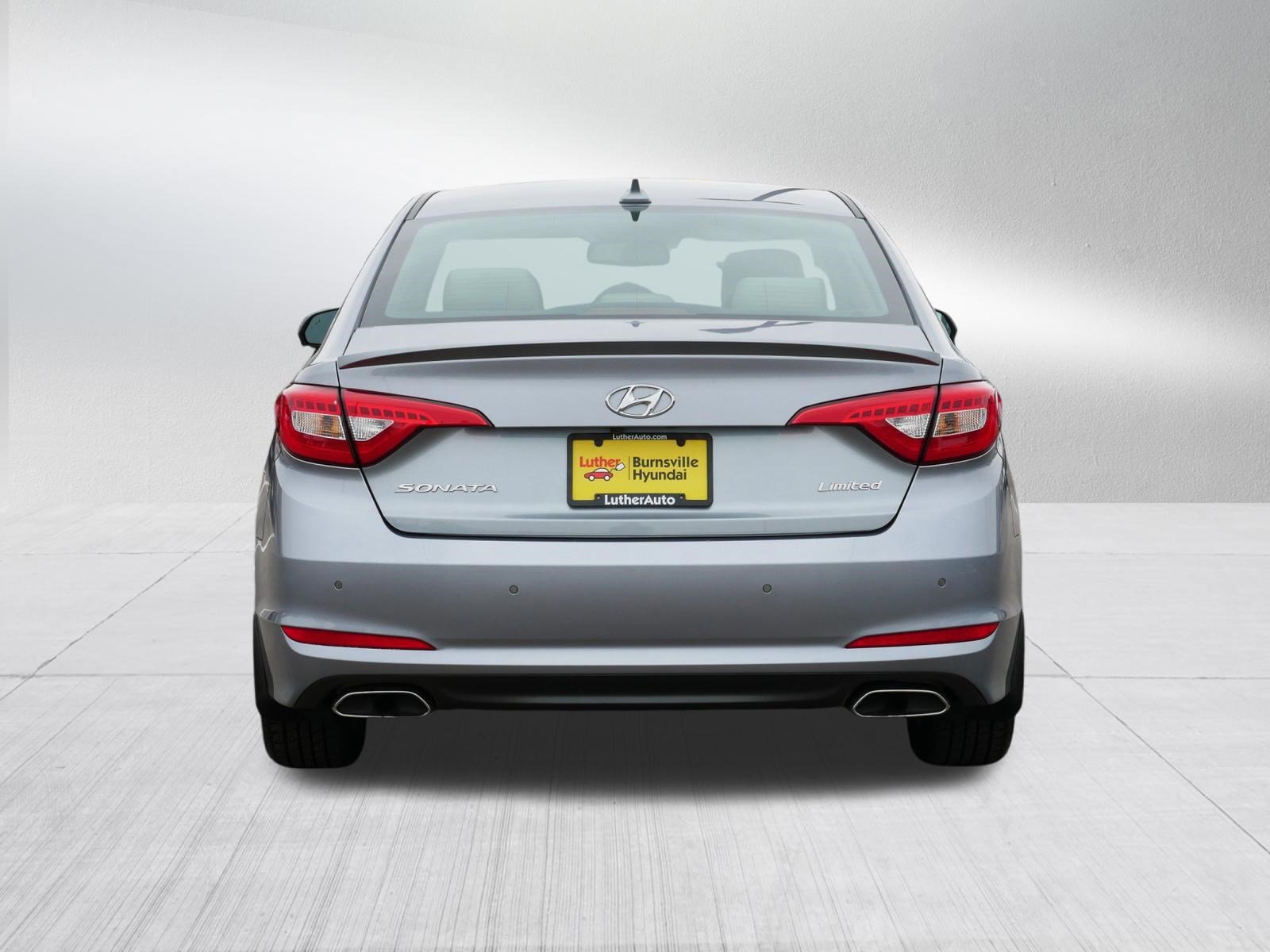 Used 2017 Hyundai Sonata Limited w/ Ultimate Package 04 image 6