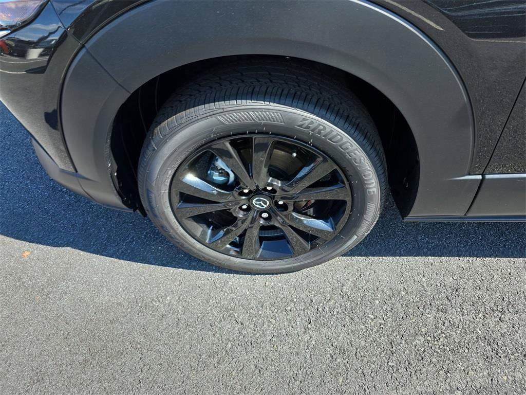 New 2025 MAZDA CX-30 AWD 2.5 S w/ Select Sport Pkg image 7