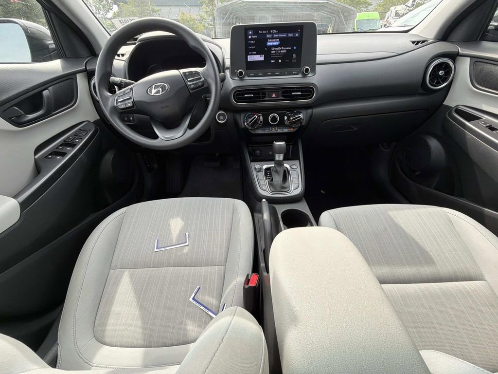Used 2023 Hyundai Kona SEL w/ Cargo Package AWD/4WD image 18