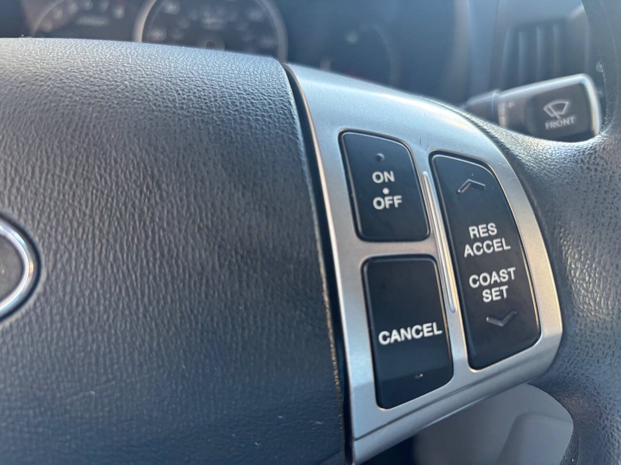 Used 2010 Hyundai Elantra GLS FWD image 16