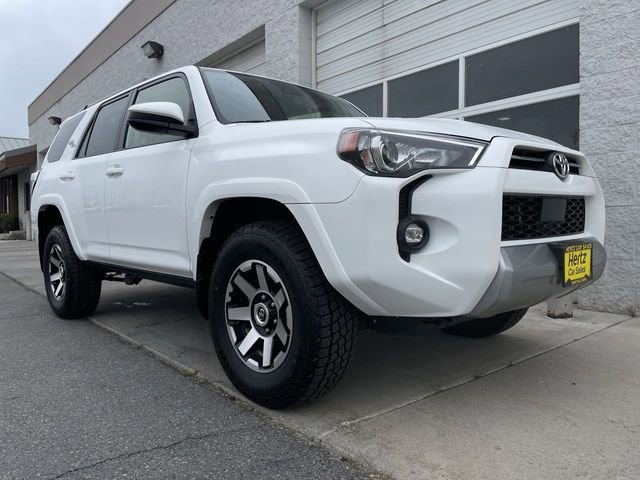 Used 2024 Toyota 4Runner TRD Off-Road AWD/4WD image 10