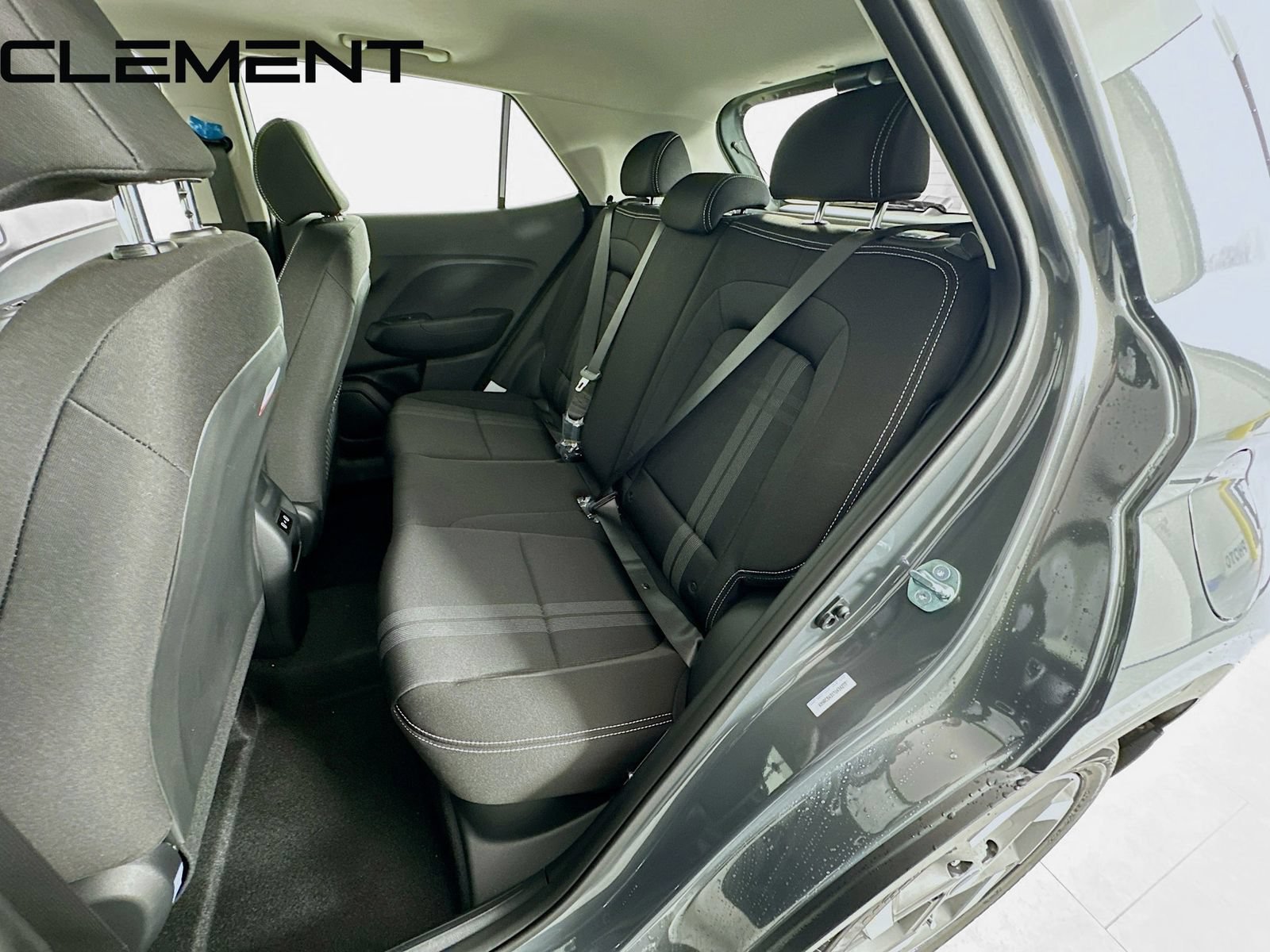 Certified 2026 Hyundai Venue SEL FWD image 32