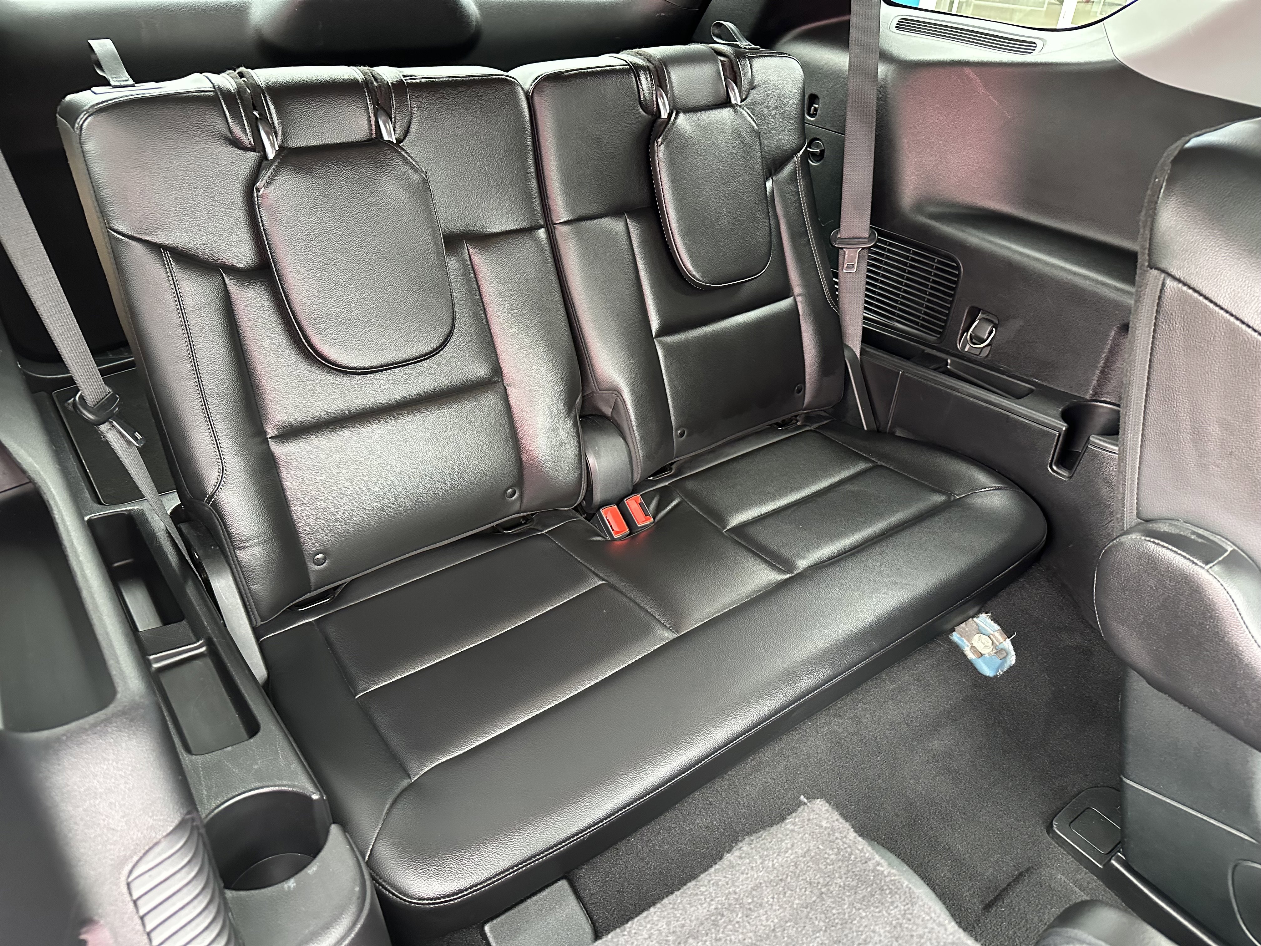 Used 2020 Ford Explorer XLT w/ Equipment Group 202A image 34