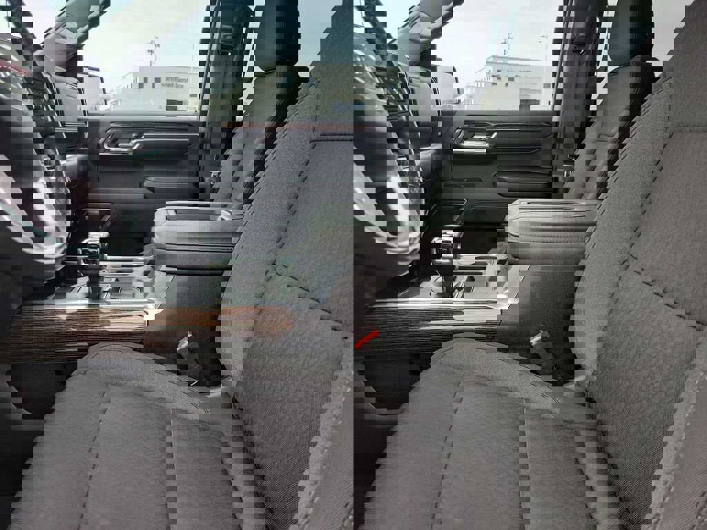 Certified 2022 GMC Sierra 1500 Elevation w/ Preferred Package image 21