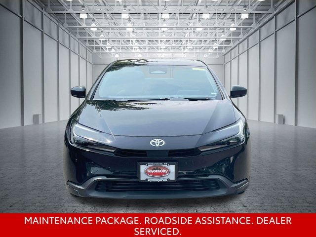 Certified 2025 Toyota Prius LE FWD image 2
