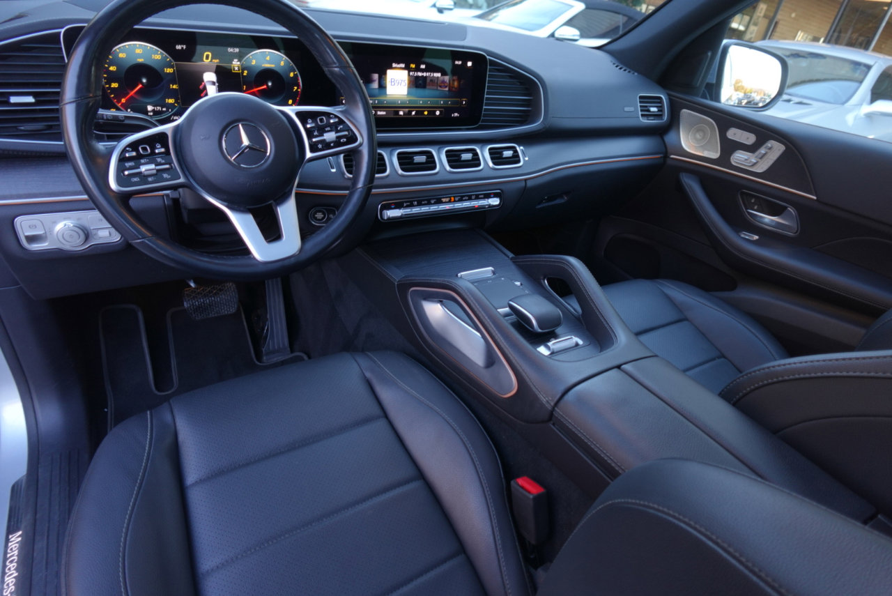 Used 2023 Mercedes-Benz GLS 450 4MATIC w/ Warmth & Comfort Package image 24