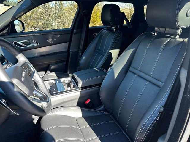 Used 2023 Land Rover Range Rover Velar R-Dynamic S image 11