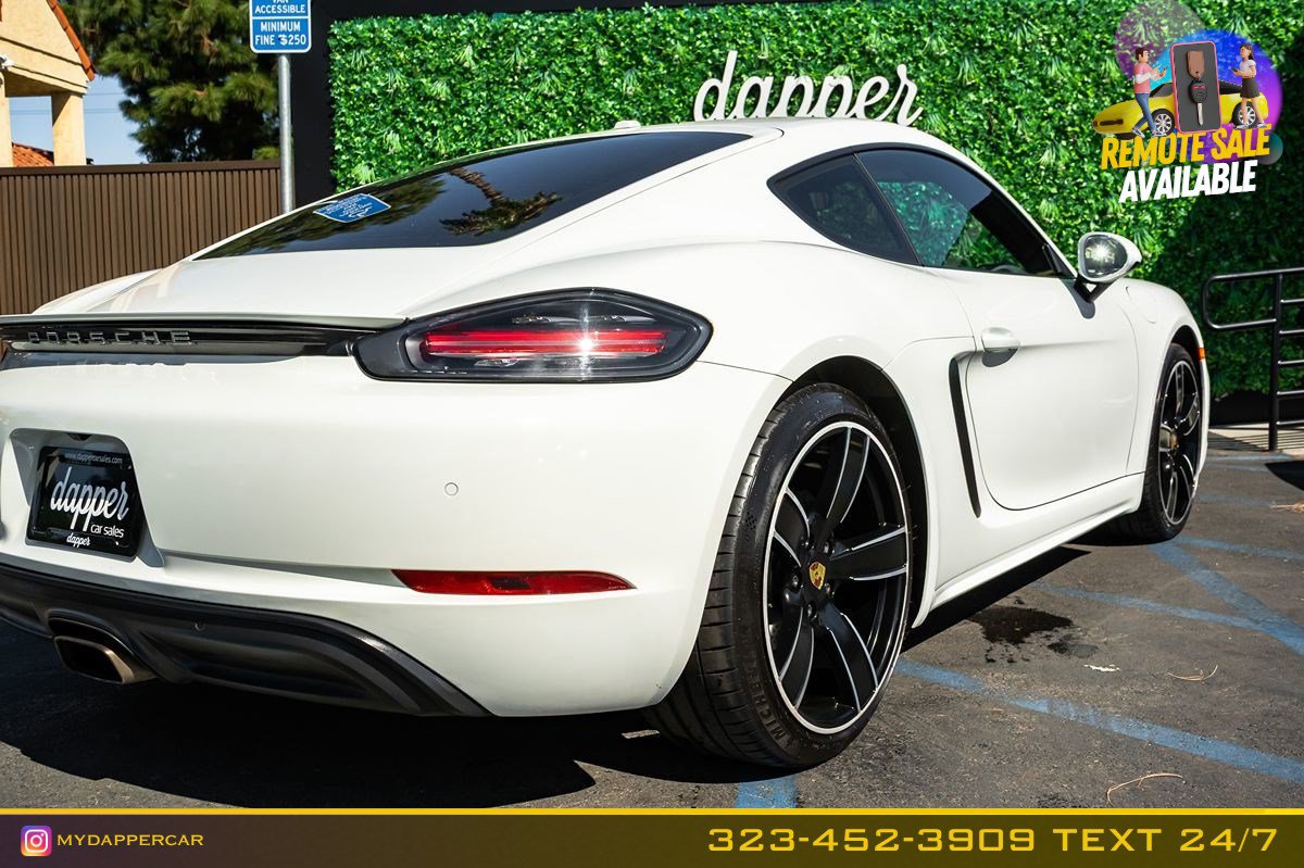 Used 2018 Porsche 718 Cayman RWD image 6