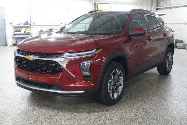 New 2025 Chevrolet Trax LT FWD image 3
