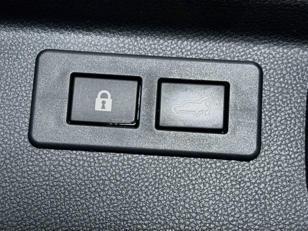 Used 2022 Subaru Forester Wilderness AWD/4WD image 32