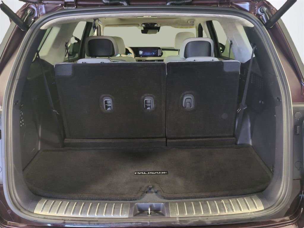 Used 2024 Hyundai Palisade Calligraphy FWD image 14