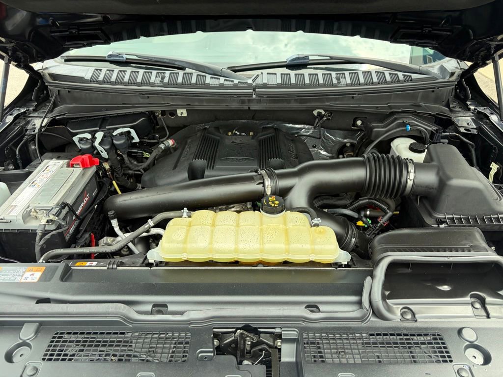 Used 2020 Ford Expedition Platinum AWD/4WD image 32