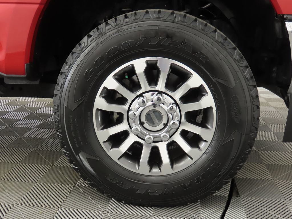 Used 2020 Ford F350 Lariat w/ Lariat Ultimate Package image 32